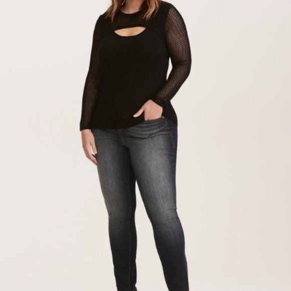 NWT Torrid Mixed Stitch Peekaboo Neck Sweater size 4 - Picture 2 of 8